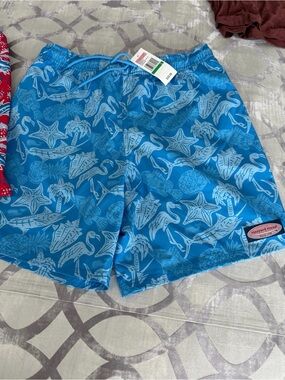 Vineyard Vines  outlet  Bright Blue Tropical Print Kids Swim Hybrids